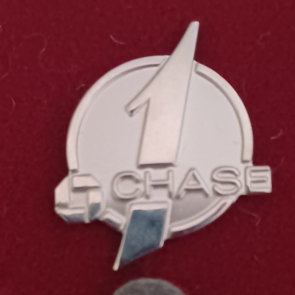 Pin collection - Picture 5 of 9